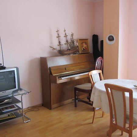 Apartments Dilja Malinska Room photo