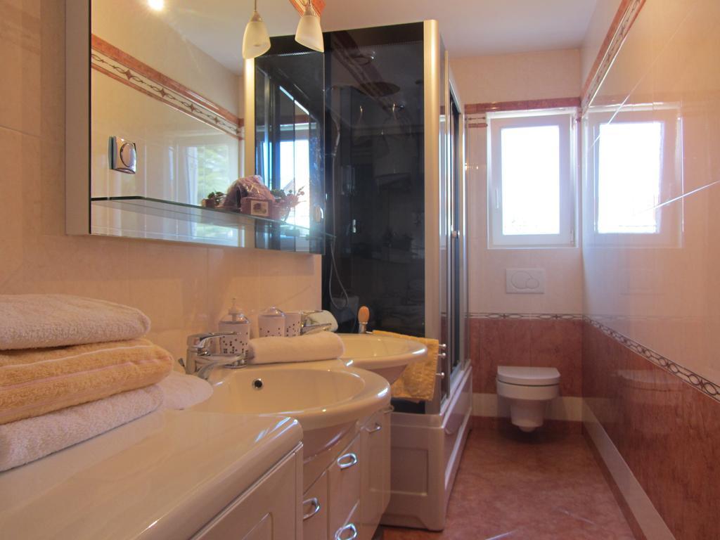 Apartments Dilja Malinska Room photo